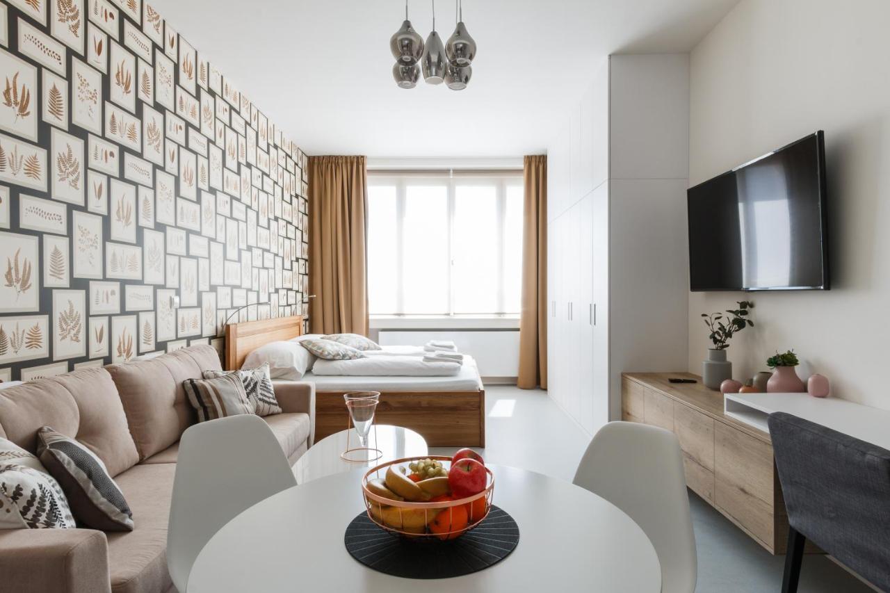 Designer Studio In New Town By Prague Days Apartment Exterior photo
